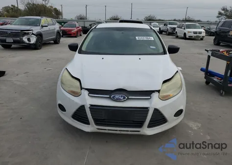 2014 Ford Focus S из США, поврежденный, VIN 1FADP3E2XEL406422